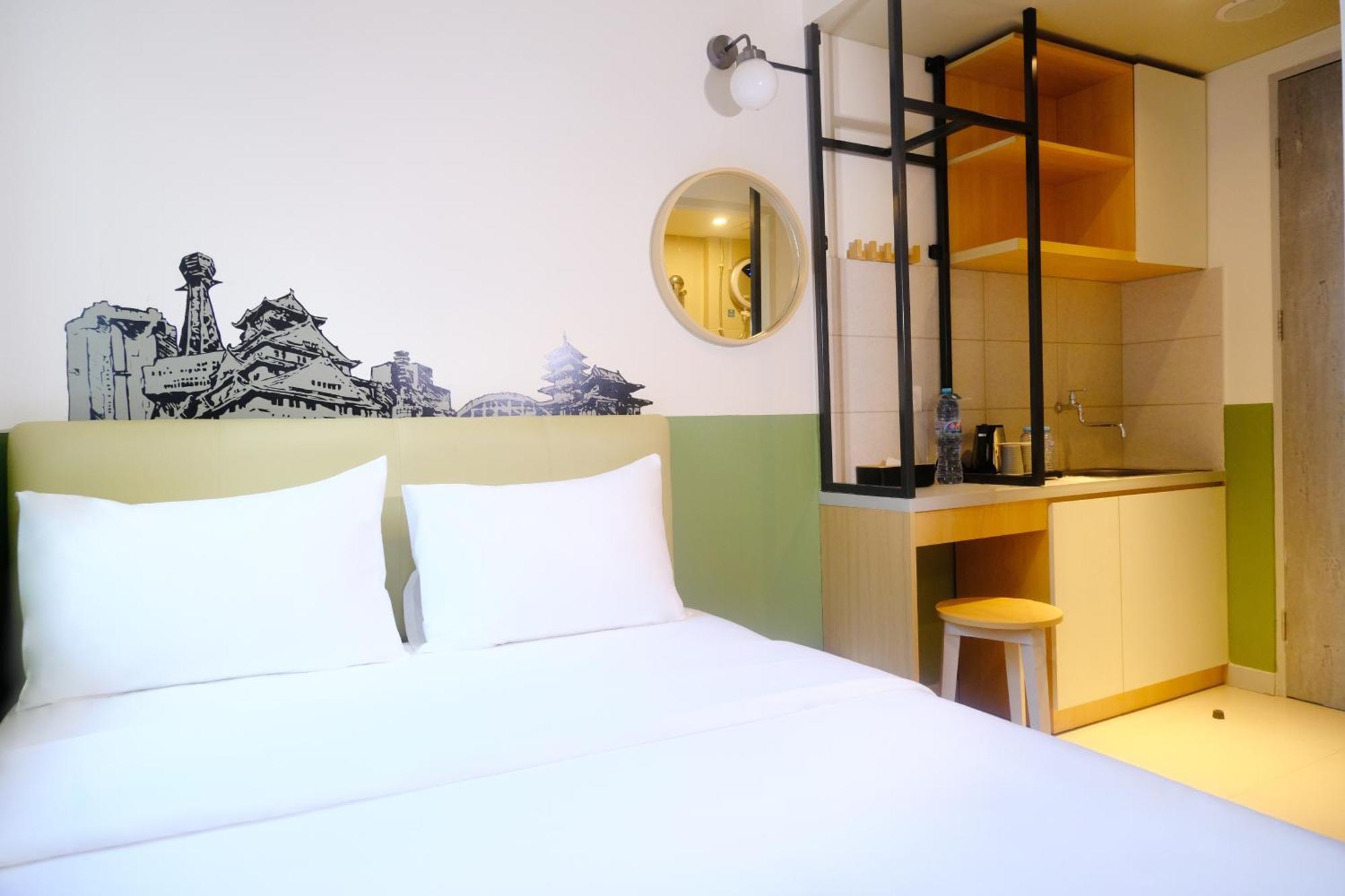 Hotel Osaka Pik2 Тангеранг Екстериор снимка