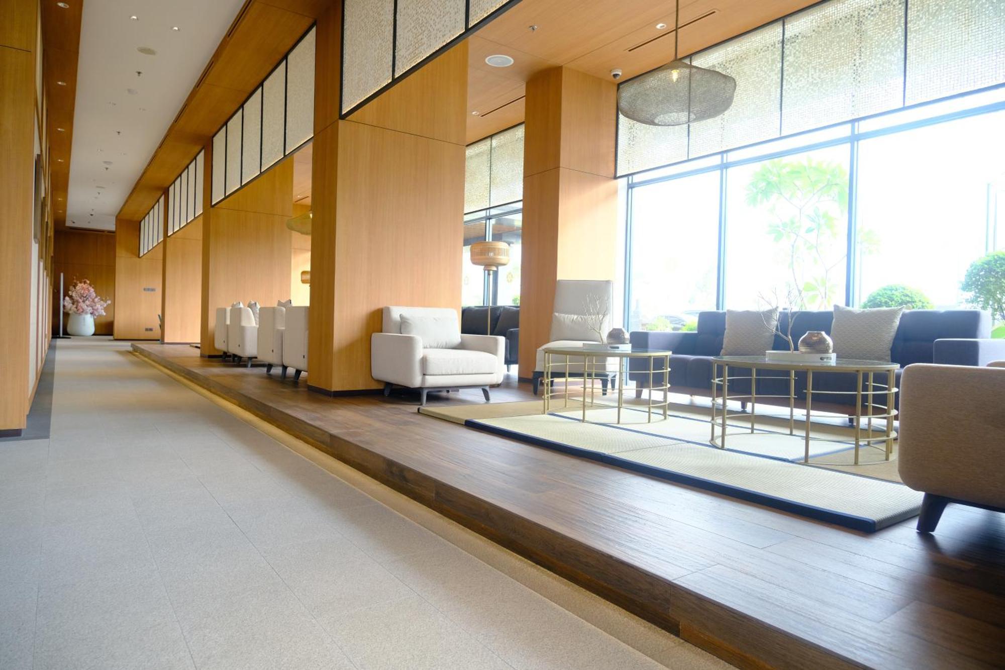 Hotel Osaka Pik2 Тангеранг Екстериор снимка
