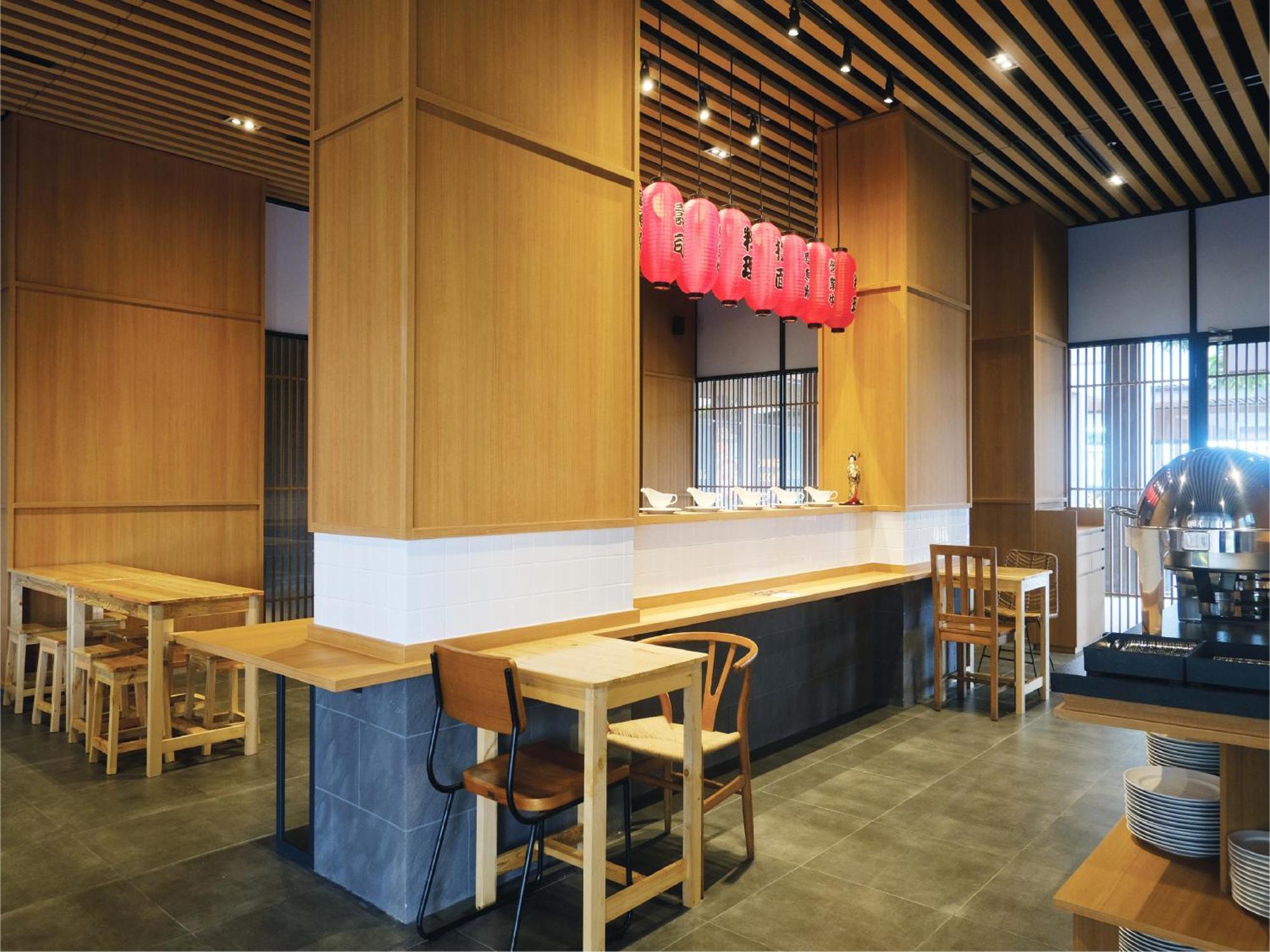 Hotel Osaka Pik2 Тангеранг Екстериор снимка