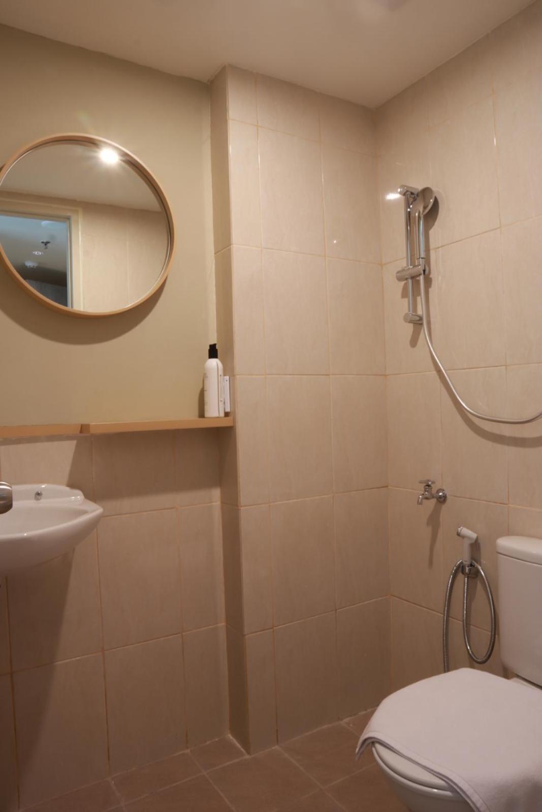 Hotel Osaka Pik2 Тангеранг Екстериор снимка